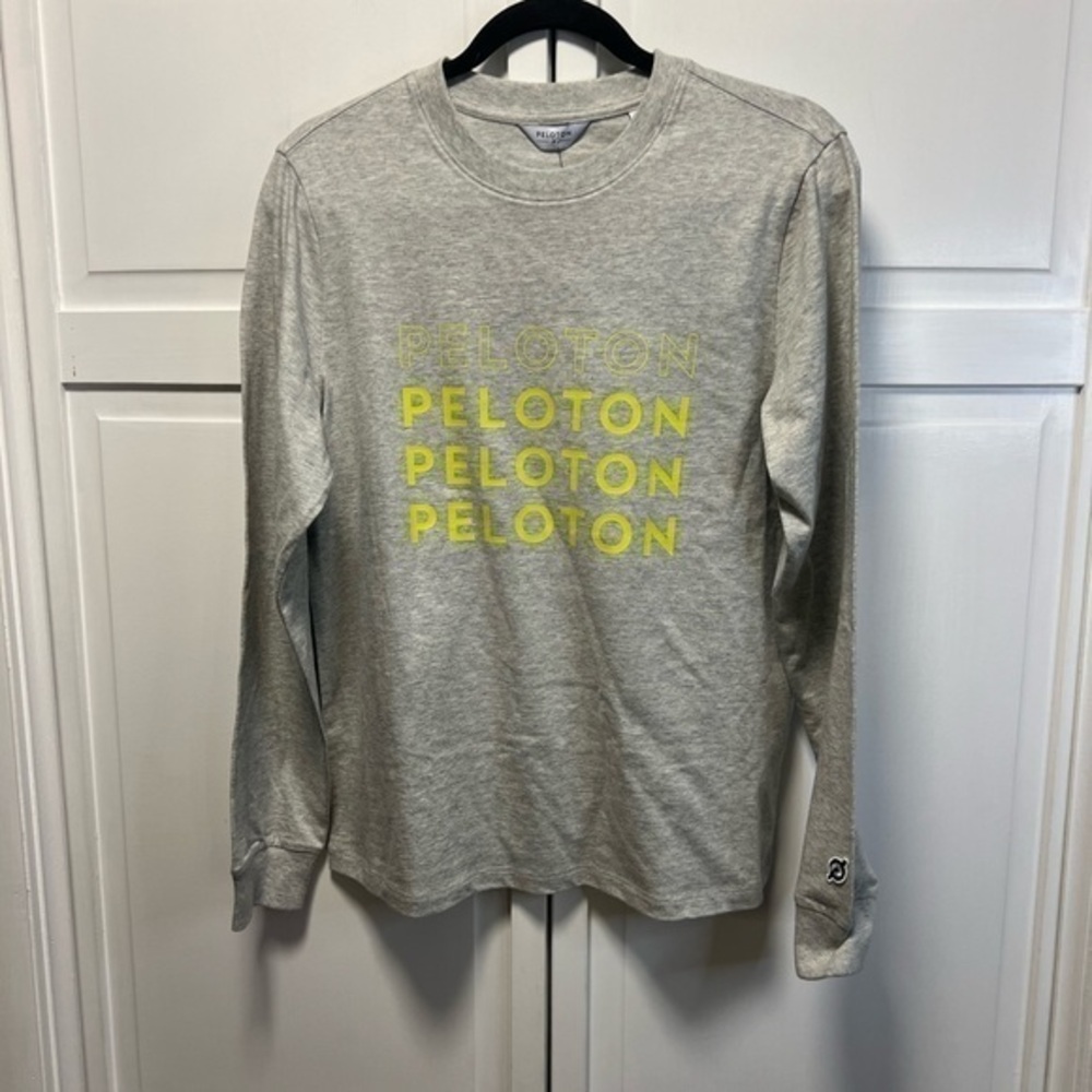 NWT Peloton Classic Washed Long Sleeve T-Shirt Size Women’s Small Color Gray